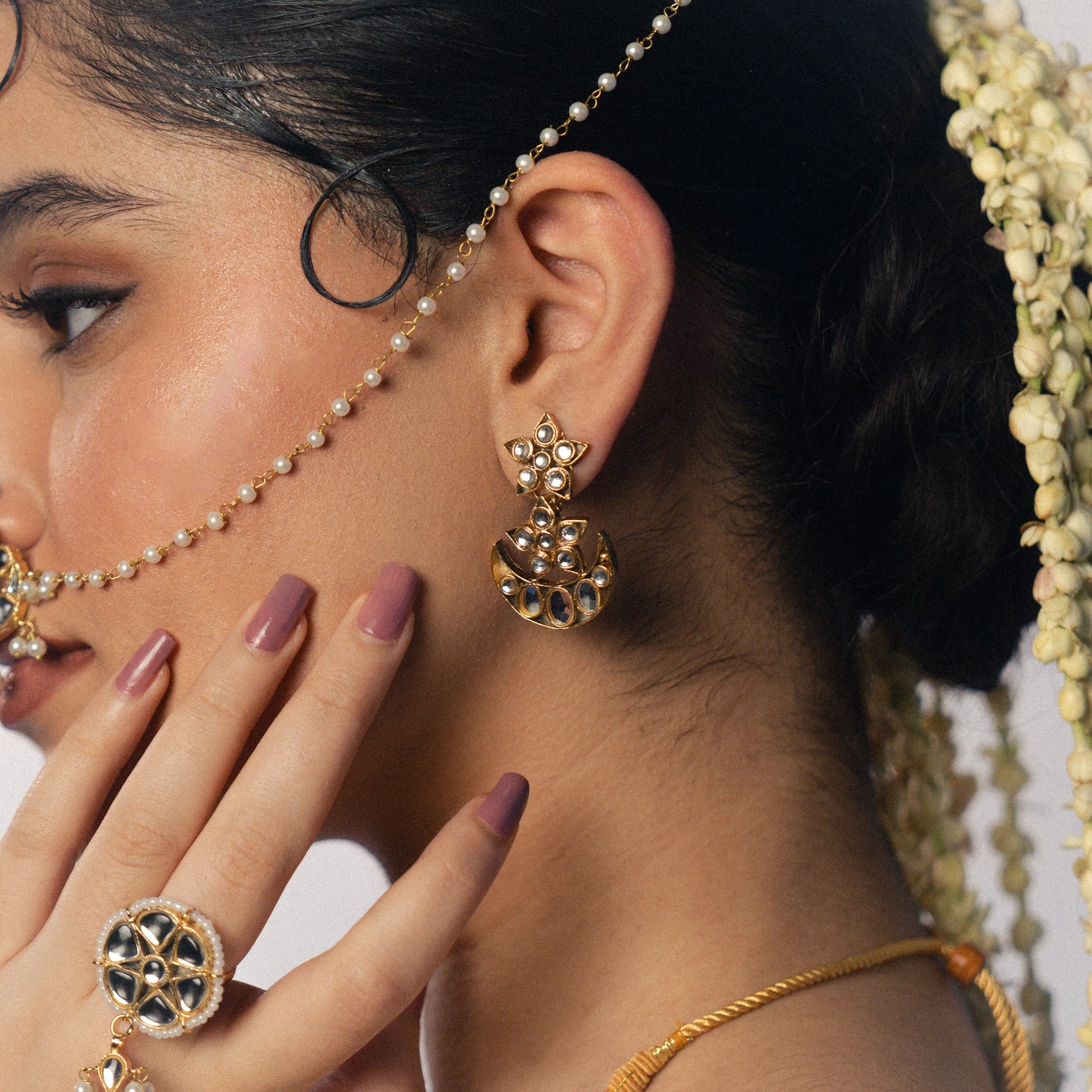 Chand Sitara Earrings