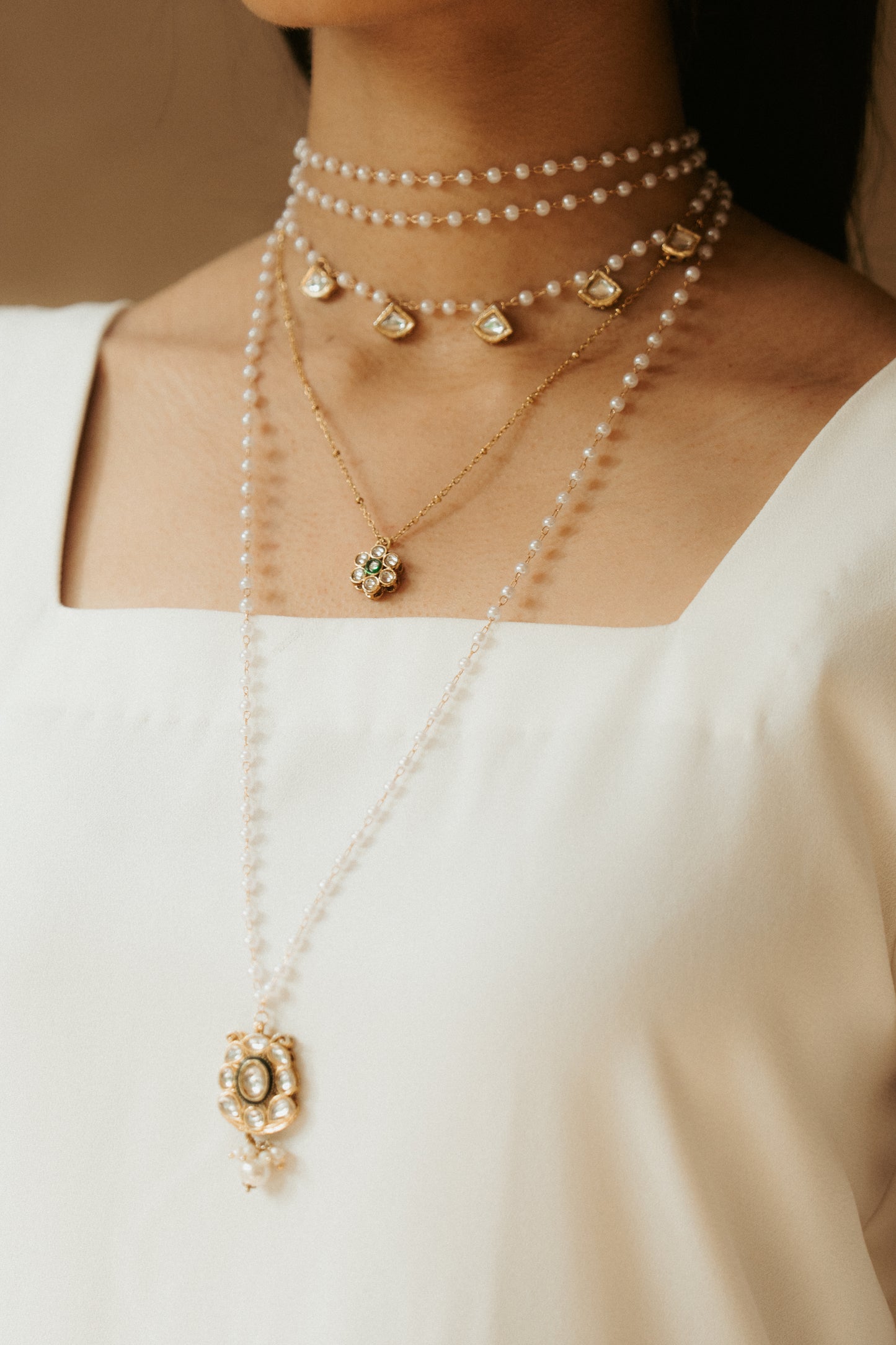 Parisa Choker
