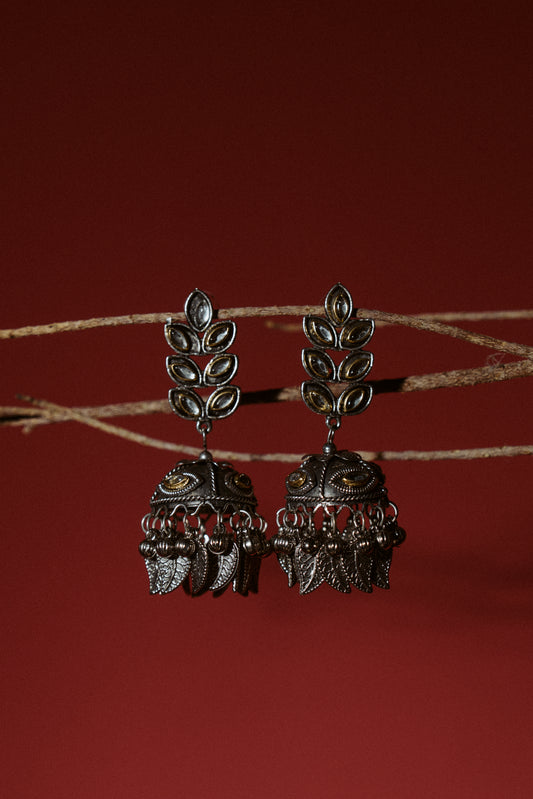 Saaz Jhumkas