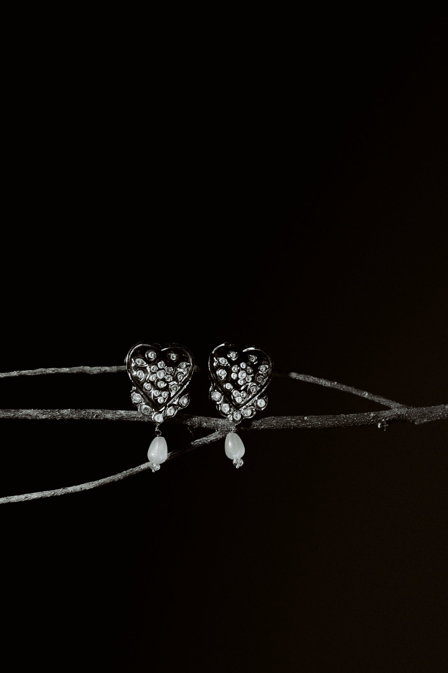 Dilraaz Earrings