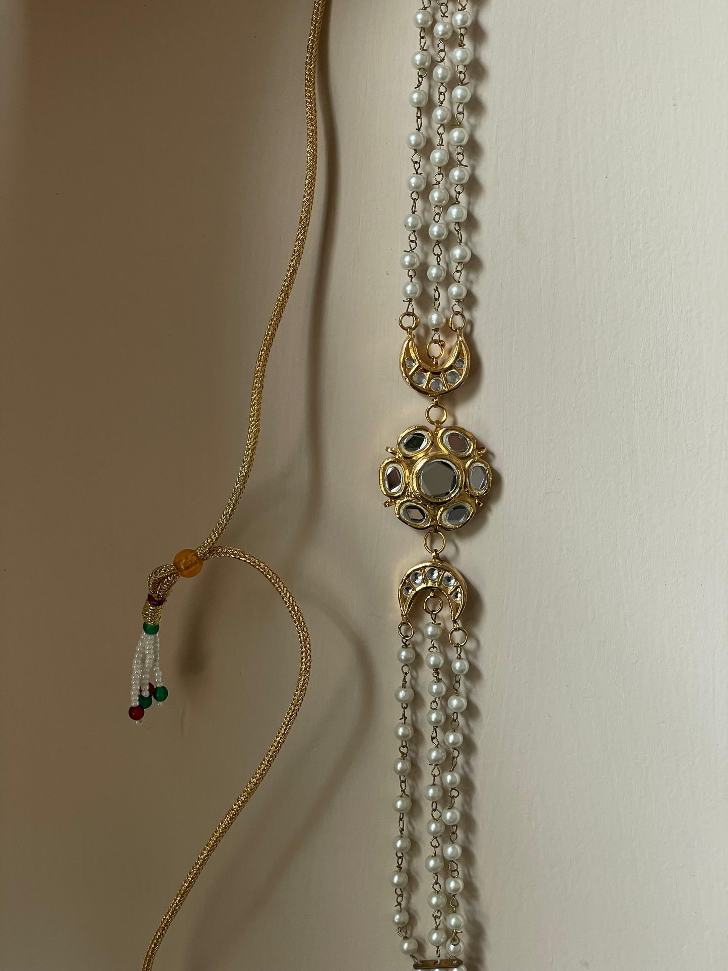 Aoj Choker