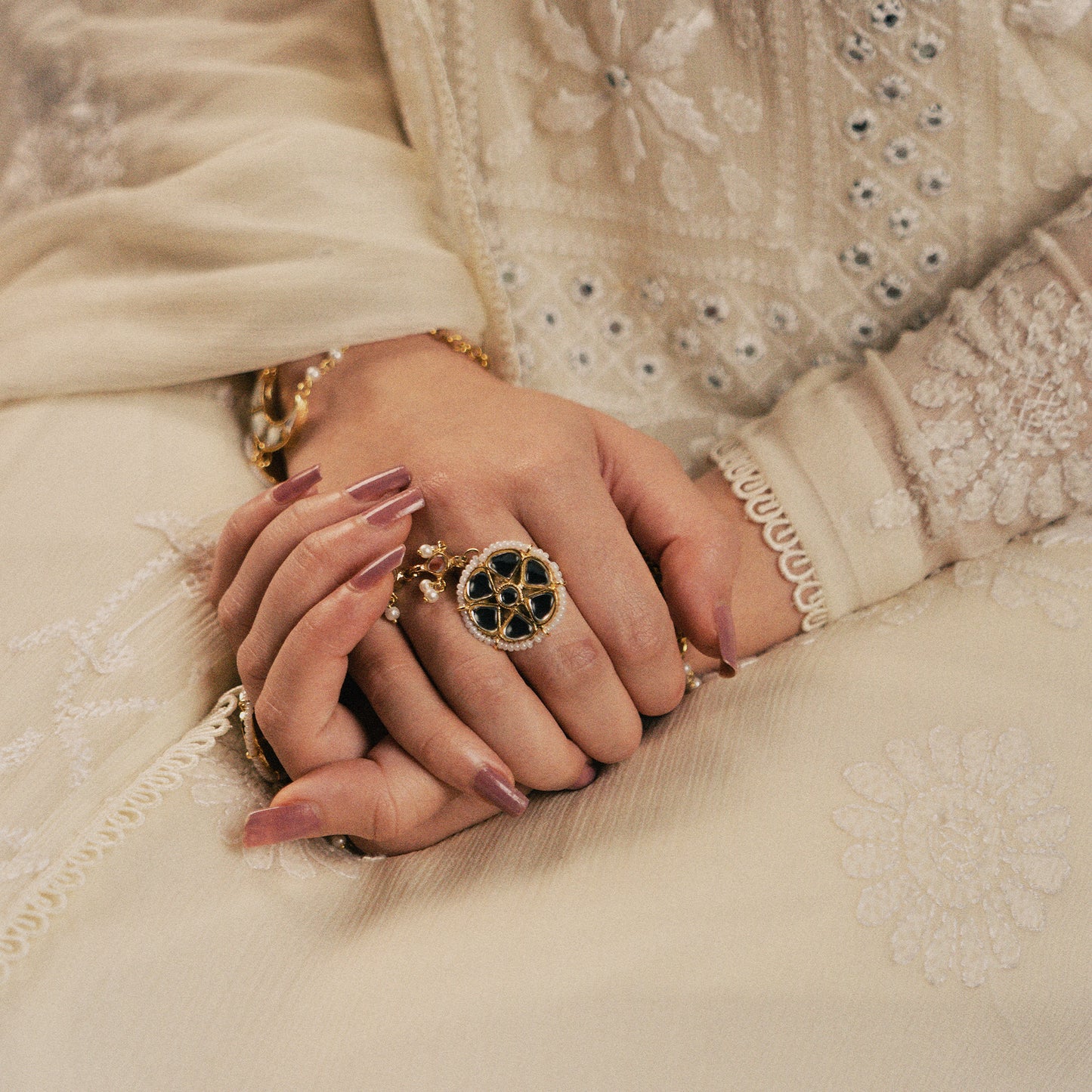 Chandina Haathphool
