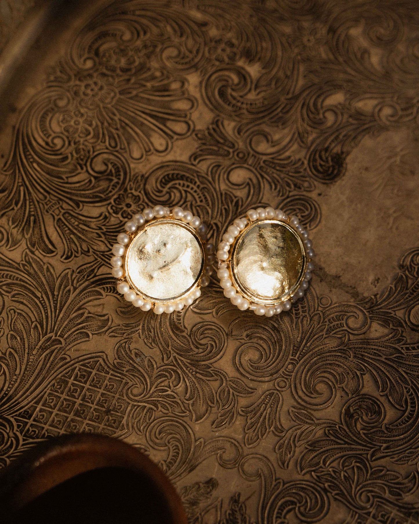 Taabir Studs
