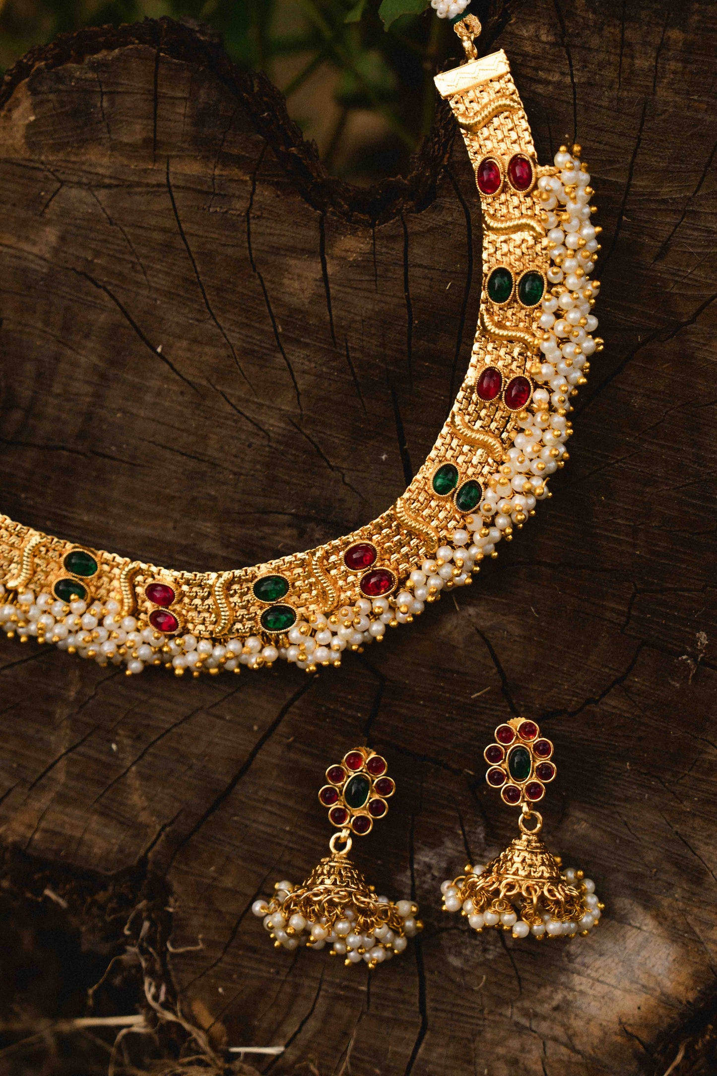 Gulnaar Choker Set