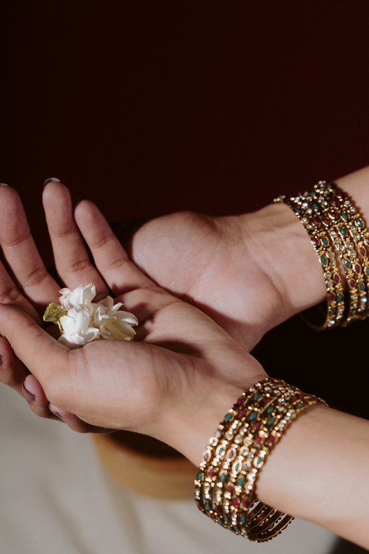 Aangan Bangles